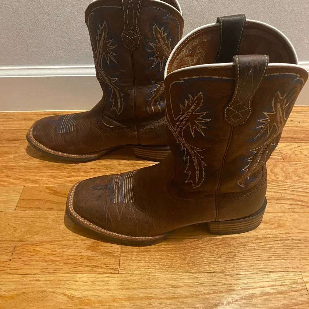 Ariat 10.5EE QuickDraw - Picture 2 of 4